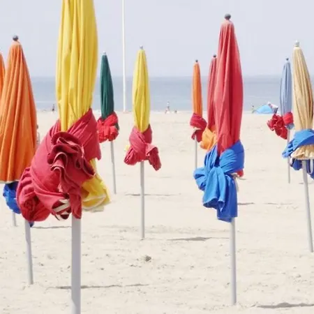 Le Cyrano, - App. T2 Proche De La Deauville