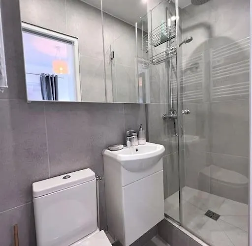 Le Cyrano, - App. T2 Proche De La * Довиль