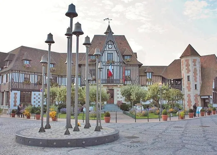 Le Cyrano, - App. T2 Proche De La *