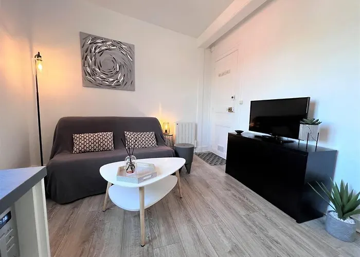 Le Cyrano, - App. T2 Proche De La Довиль